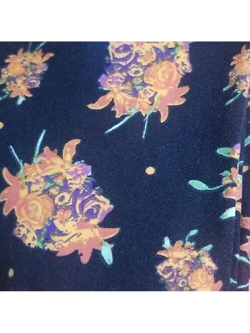 LULAROE 2 PIECE SZ XS TUNIC WITH LEGGINGS - Picture 6 of 7